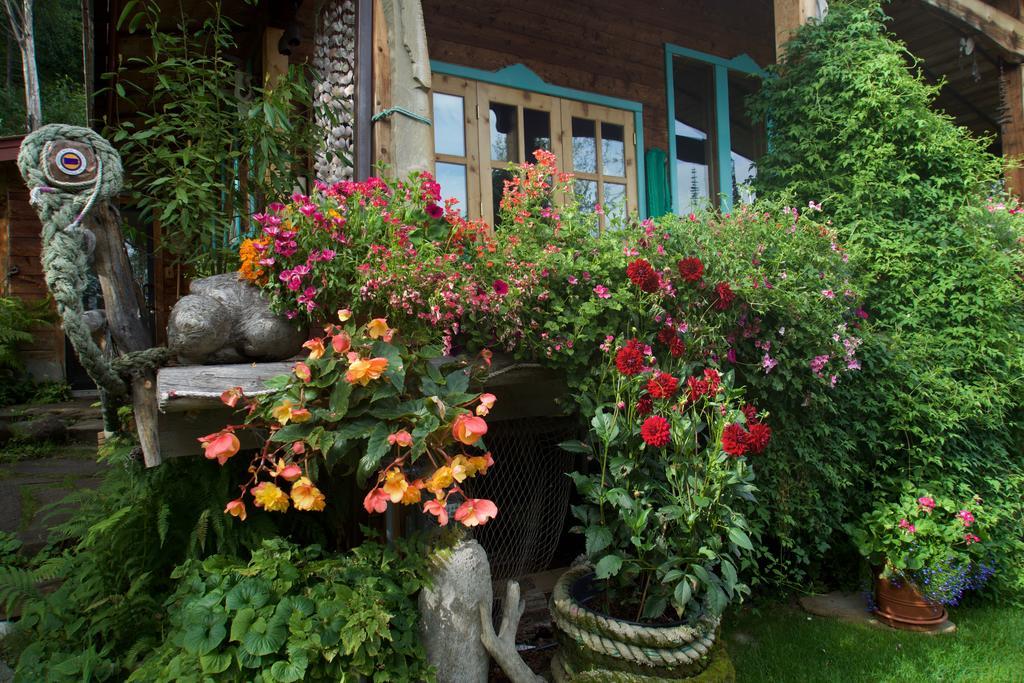Brigitte'S Bavarian Bed Und Breakfast Millers Landing Exteriér fotografie