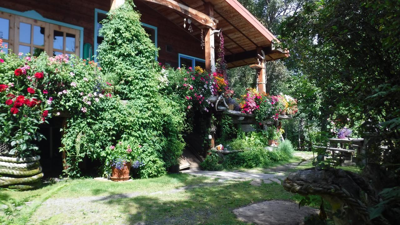 Brigitte'S Bavarian Bed Und Breakfast Millers Landing Exteriér fotografie